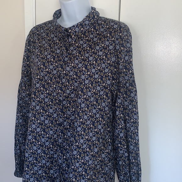 New Sanctuary ditsy modern floral Victorian style blouse size s/m - Picture 4 of 10